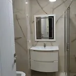 Enzo Cozyapartments-wilson Square