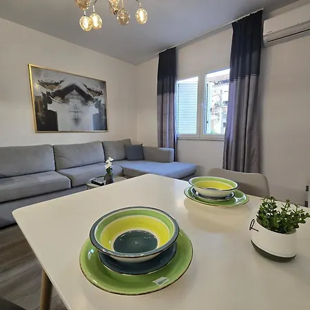 Enzo Cozyapartments-wilson Square Apartman *