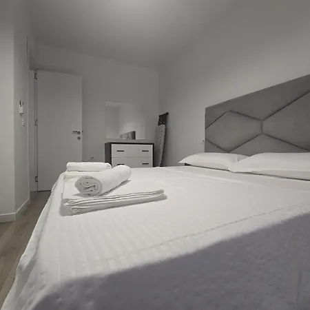 Enzo Cozyapartments-wilson Square Apartman Tirana